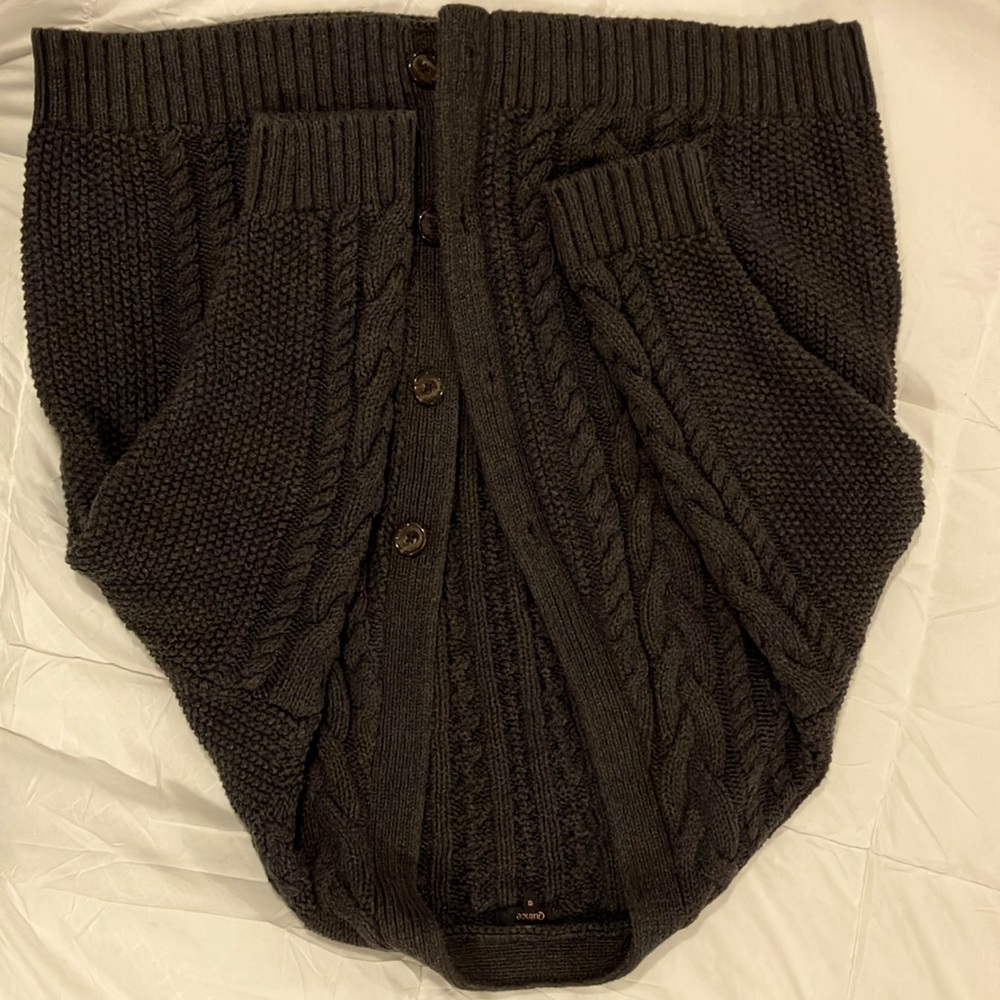 New Quince cardigan. Only worn once.